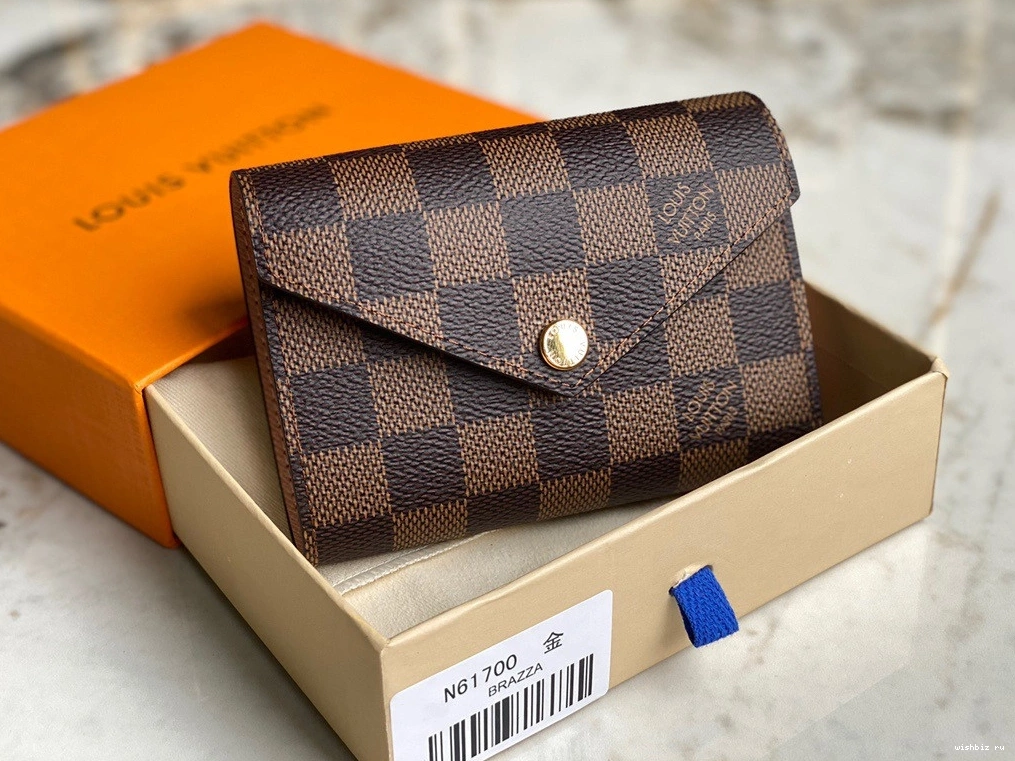 WIS VICTORINE Wallet Vuitton Louis 0205